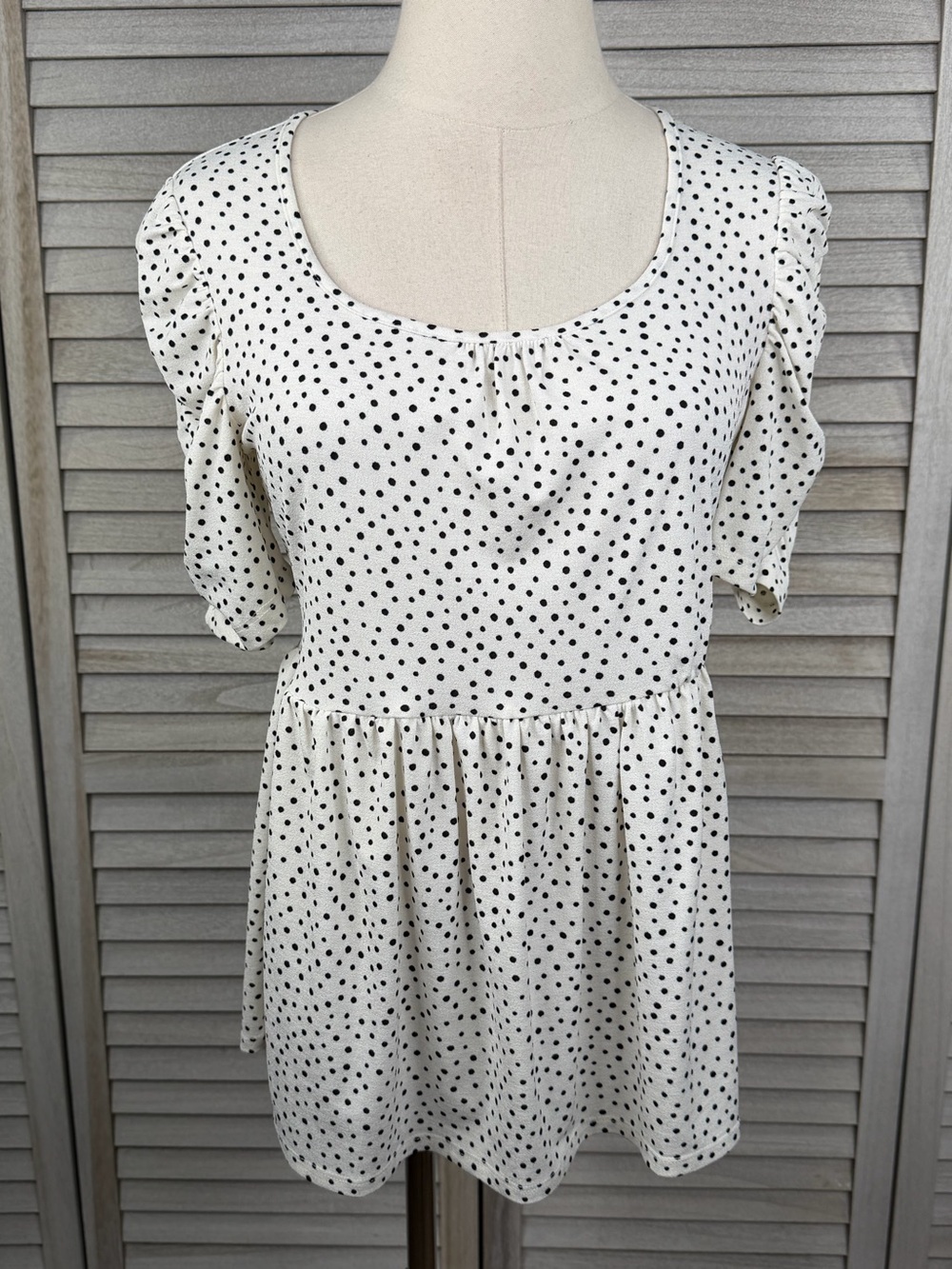 MONTEAU Romantic Coquette Puffy Ruched Sleeve Blouse White w Black Dots-M - Picture 1 of 2